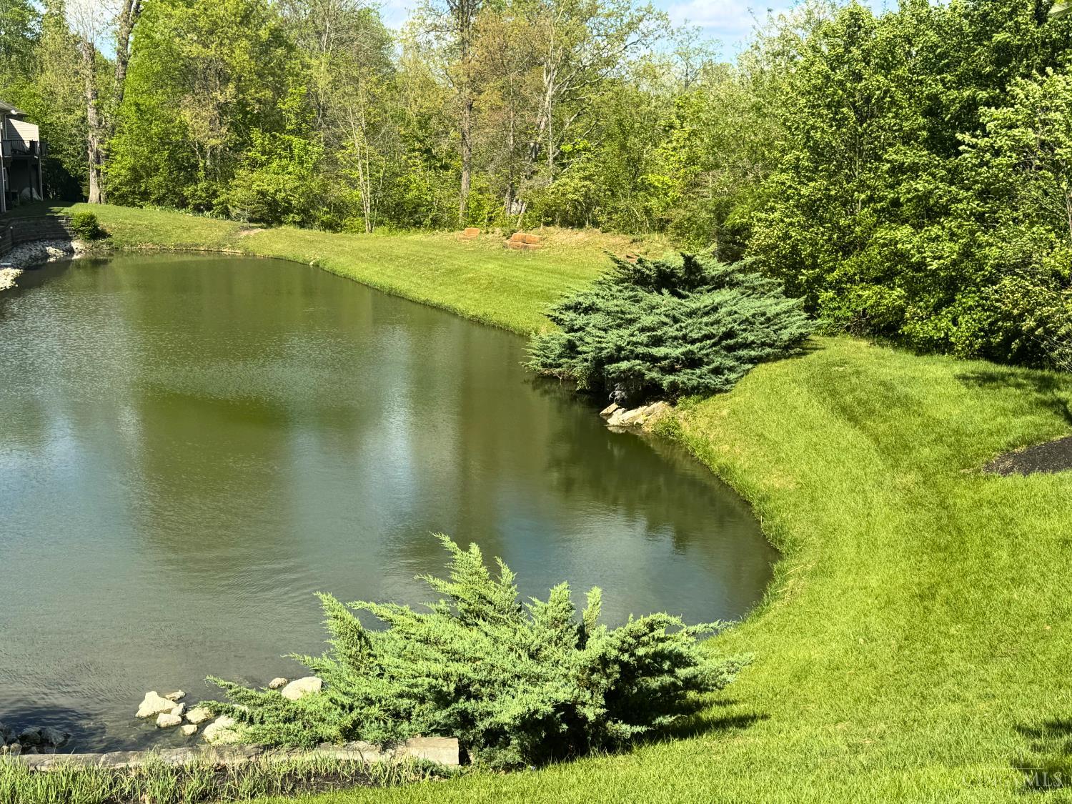 380 Overlook Trail