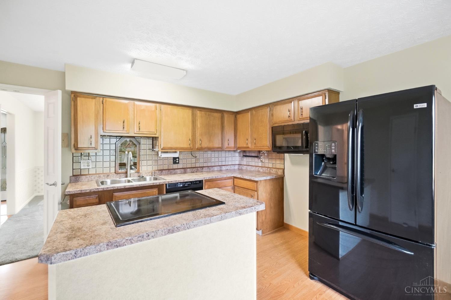 7637 Delview Drive