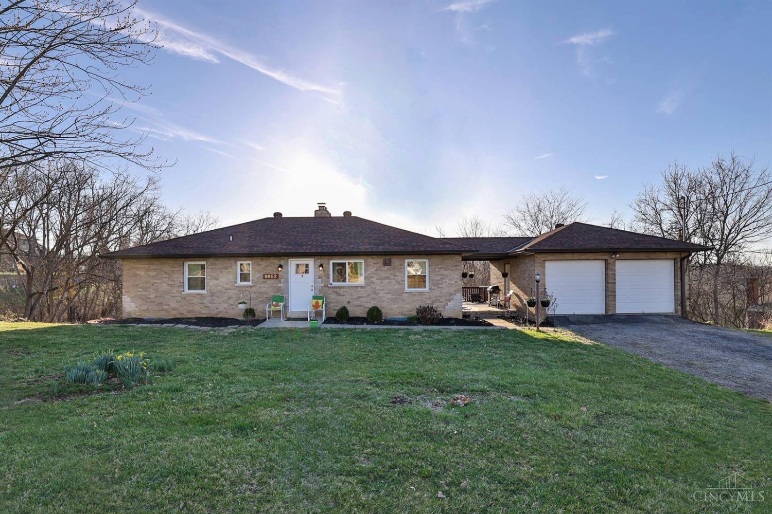 9852 Weik Road, Colerain Twp, Ohio image 1