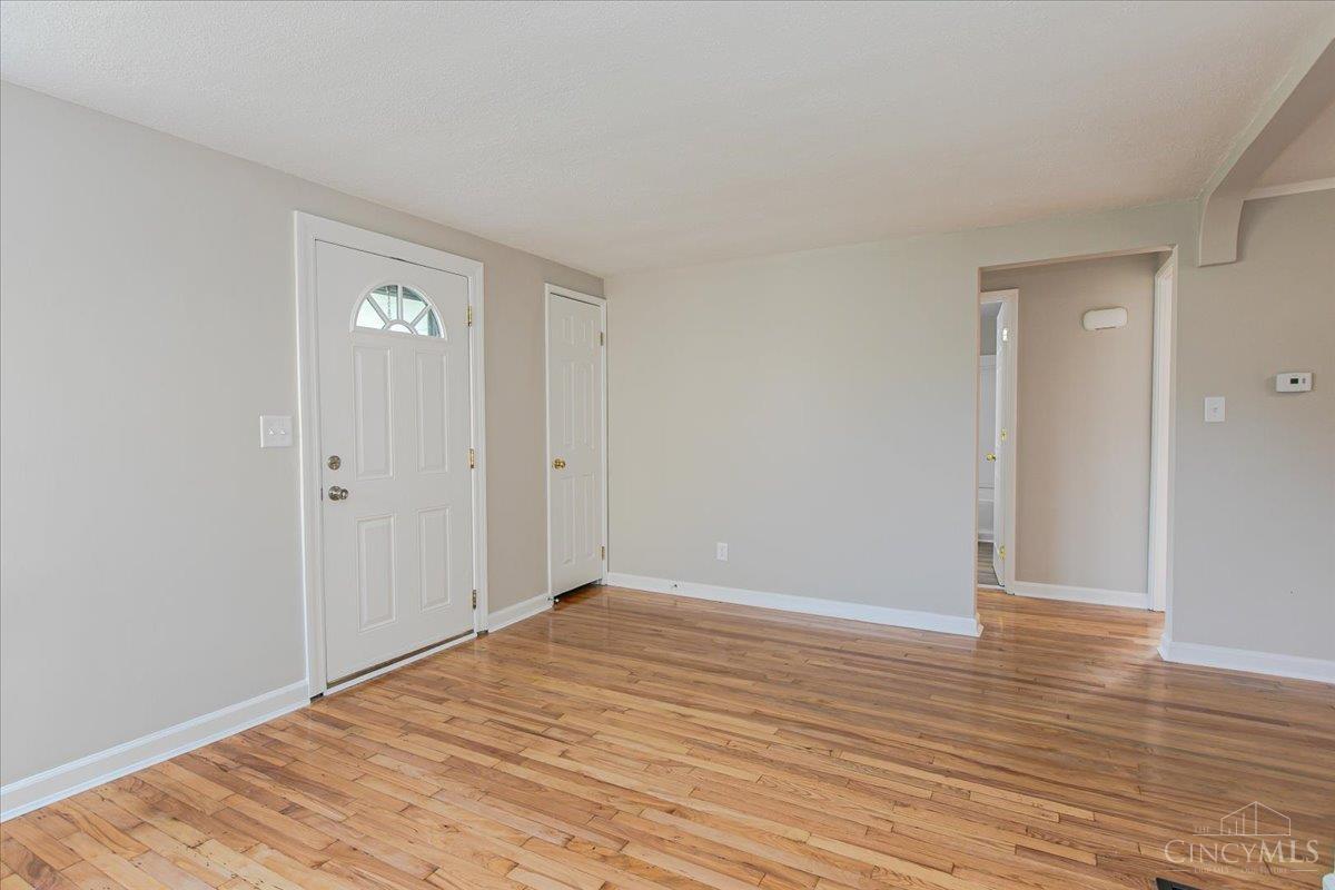196 Carmen Avenue, Hamilton, Ohio image 4