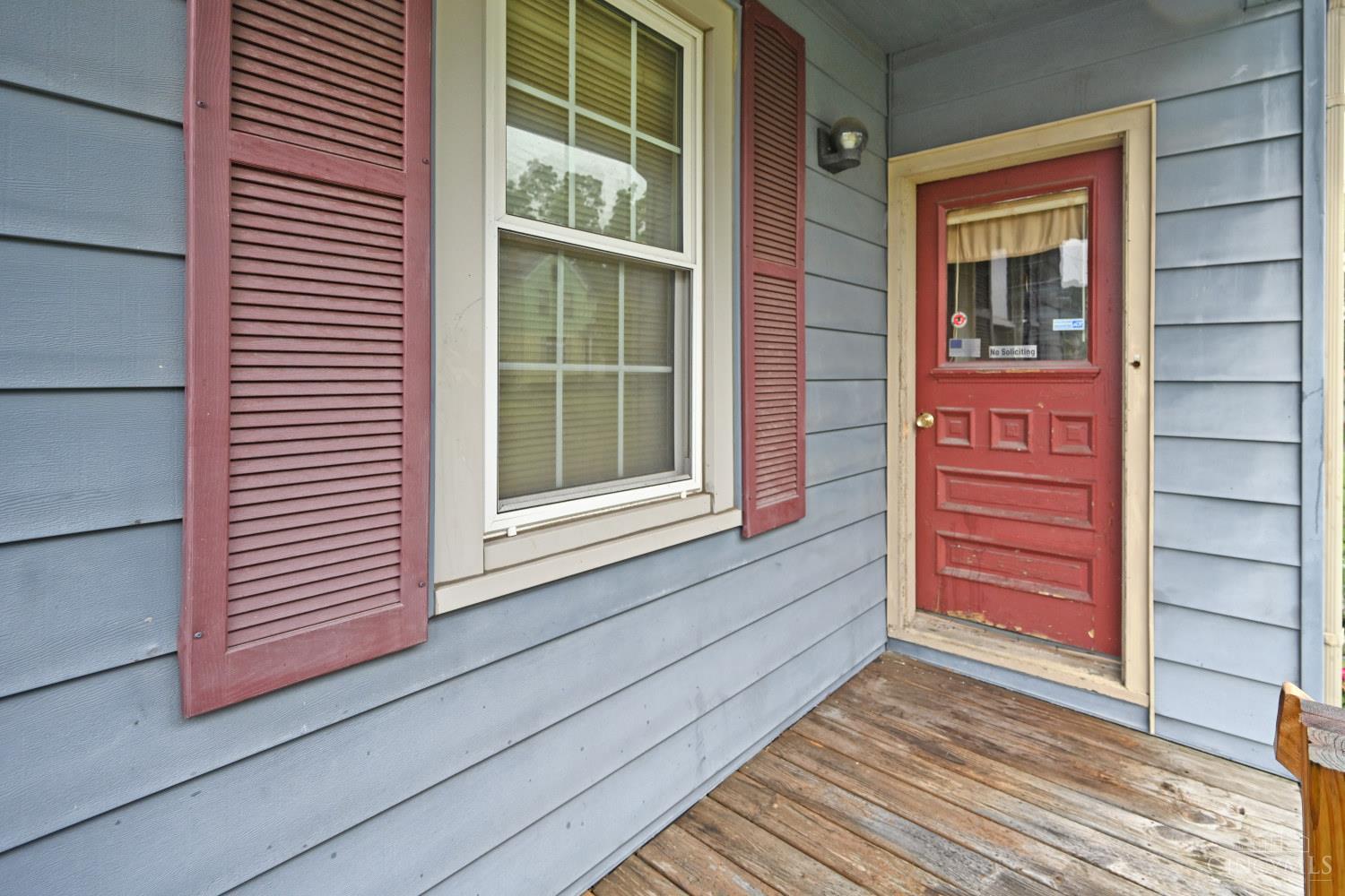 2012 Lawrence Avenue