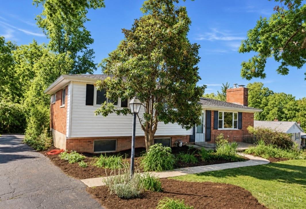 8629 Pastoral Lane