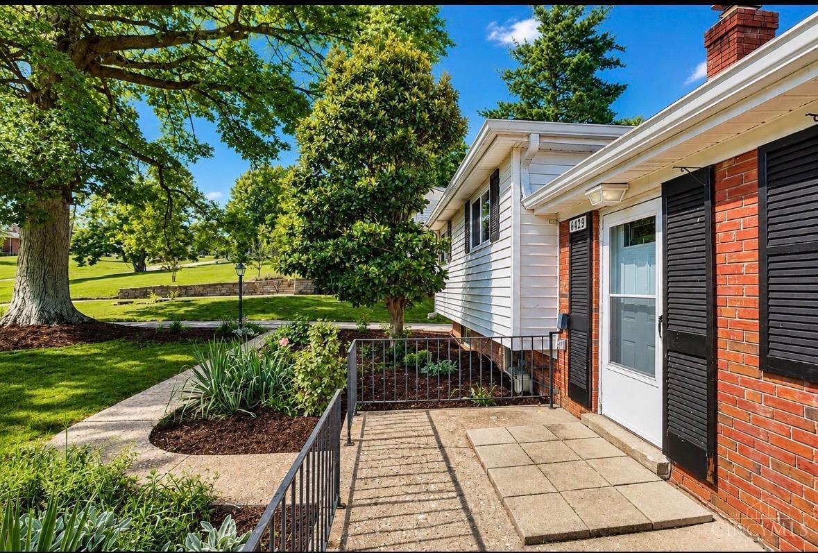 8629 Pastoral Lane