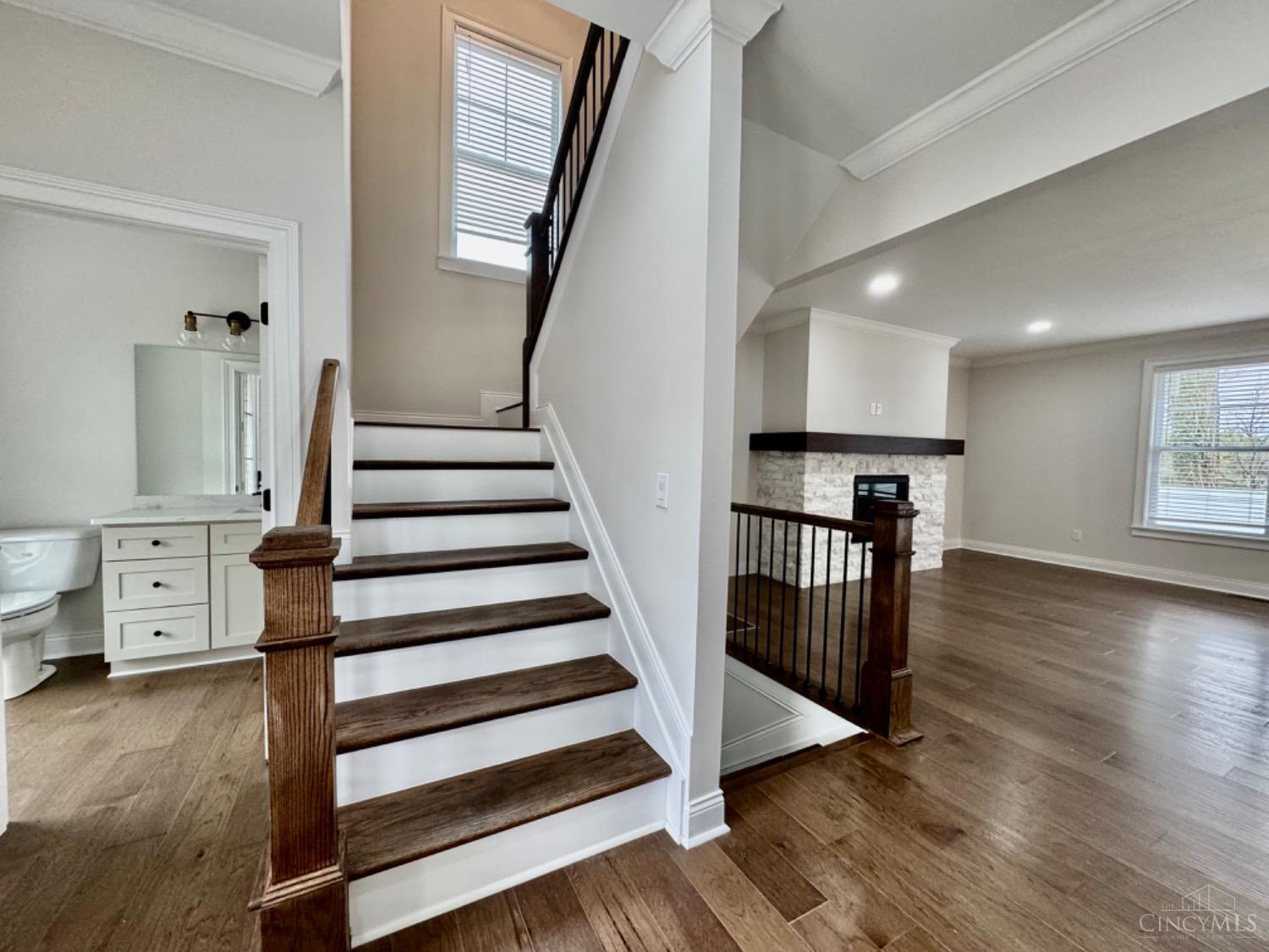 5721 Montgomery Road, Cincinnati, Ohio image 11