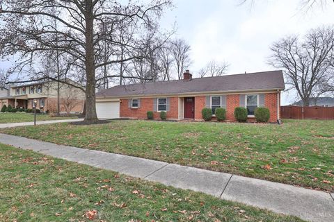 Photo of 9743 Rose Arbor Drive, Centerville, OH 45458 (MLS # 1865261)
