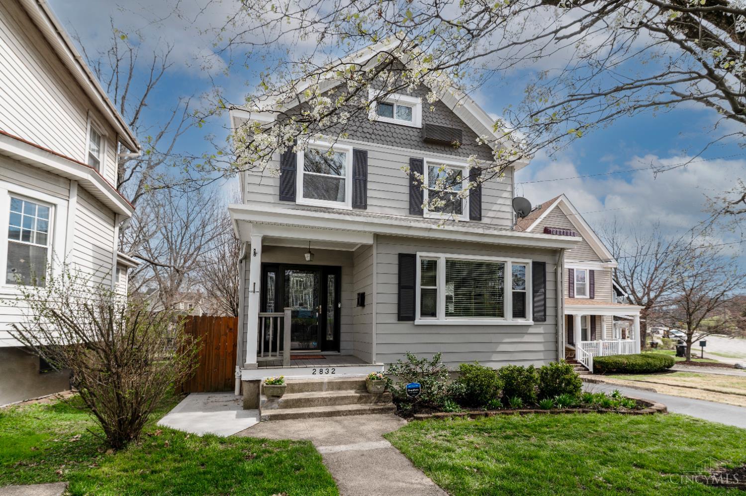 2832 Linwood Avenue