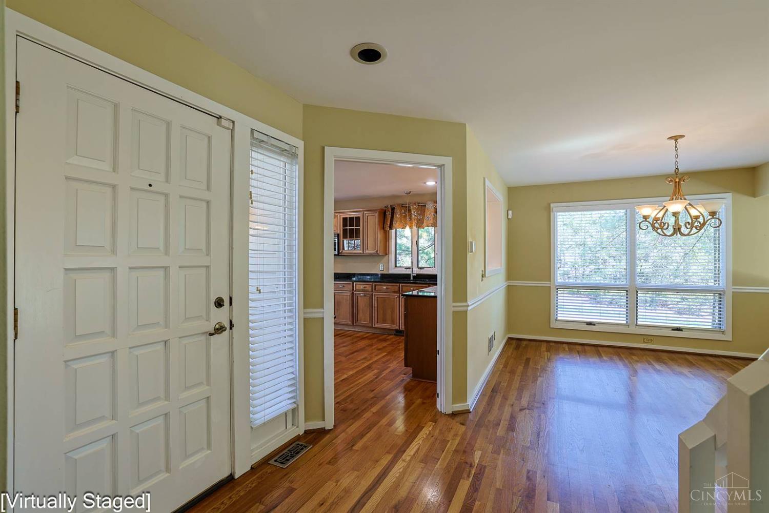 7 Falling Brook Lane