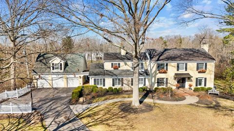 Photo of 8340 Arapaho Lane, Indian Hill, OH 45243 (MLS # 1870384)