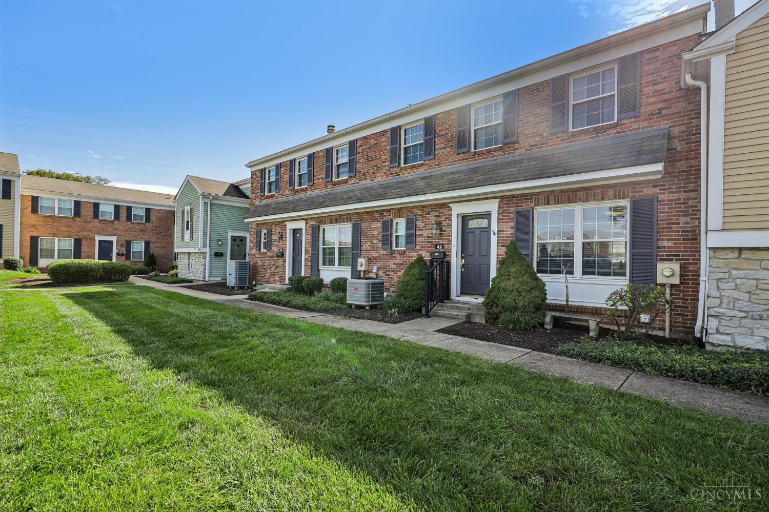 42 Applewood Drive