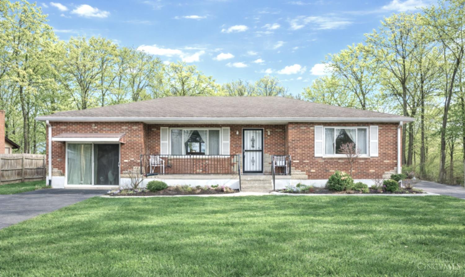 1206 Sycamore Lane