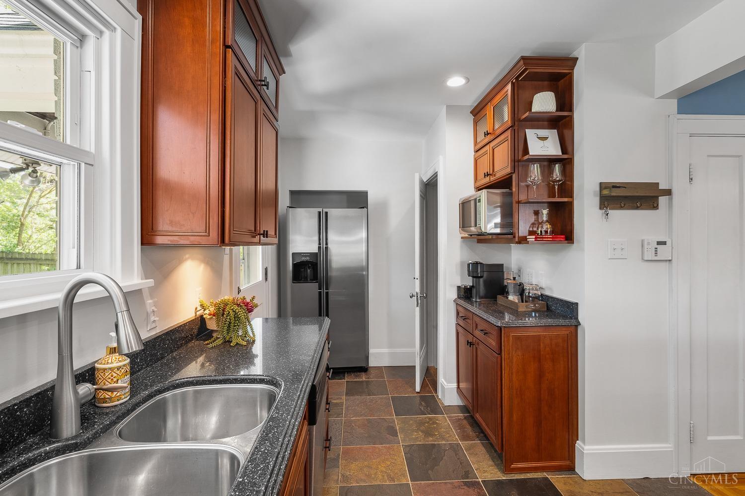 1224 Paxton Avenue, Cincinnati, Ohio image 18