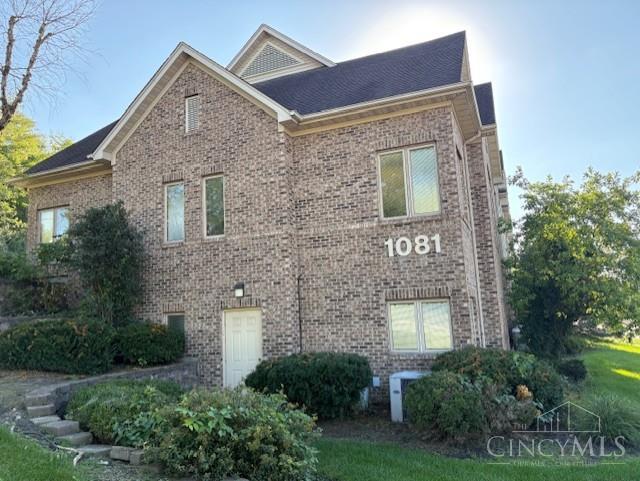 1081 N University Blvd B