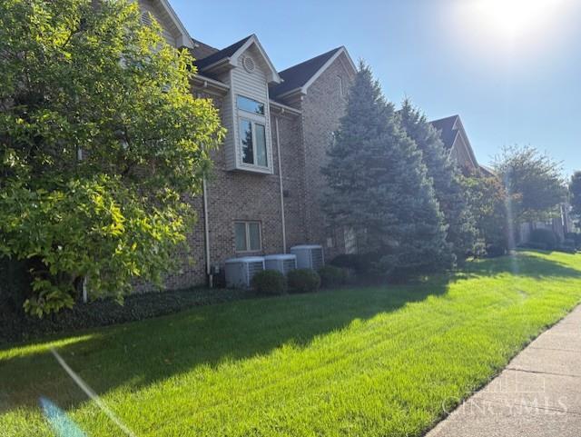 1081 N University Blvd B