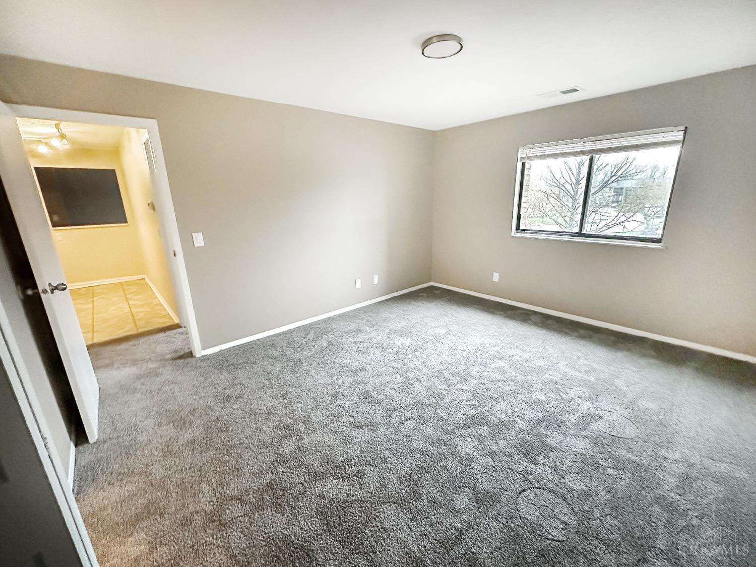 7214 Creekview Drive #9, Colerain Twp, Ohio image 15