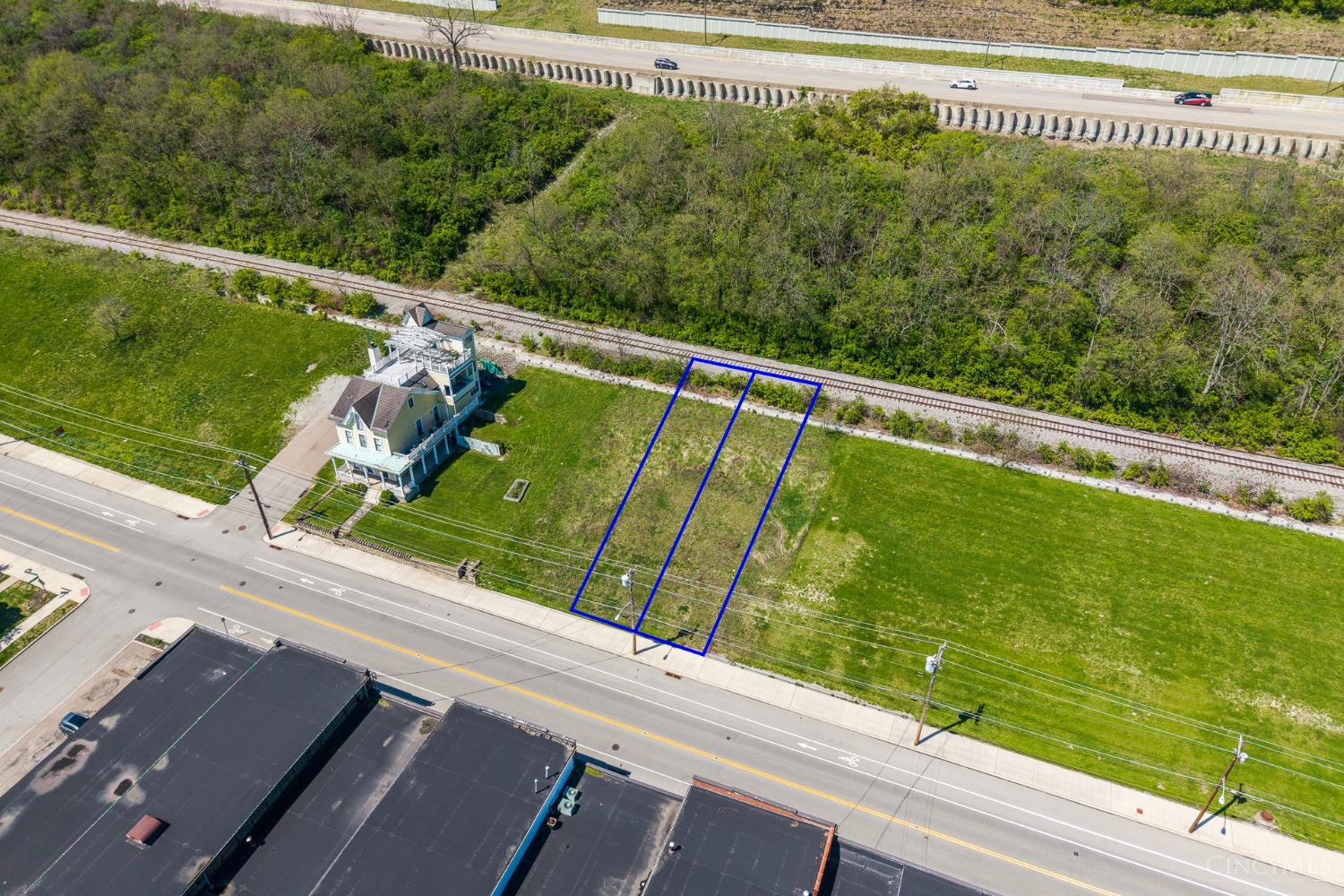 2008 Riverside Drive