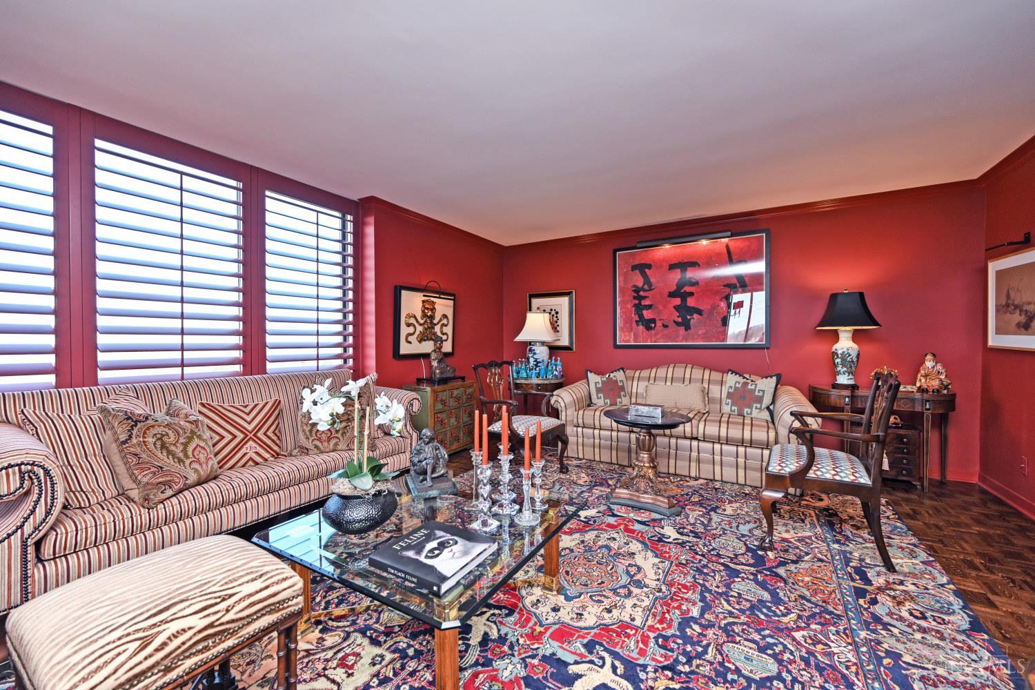 2324 Madison Road 1208