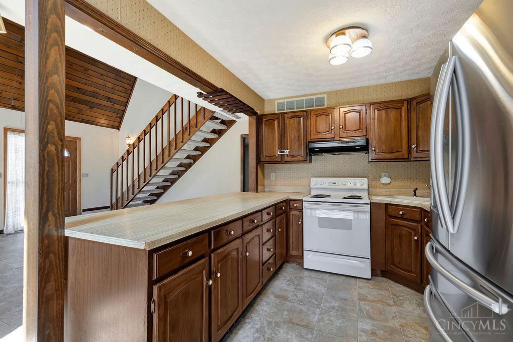 10097 Dorrel Road, Brookville, Indiana image 19
