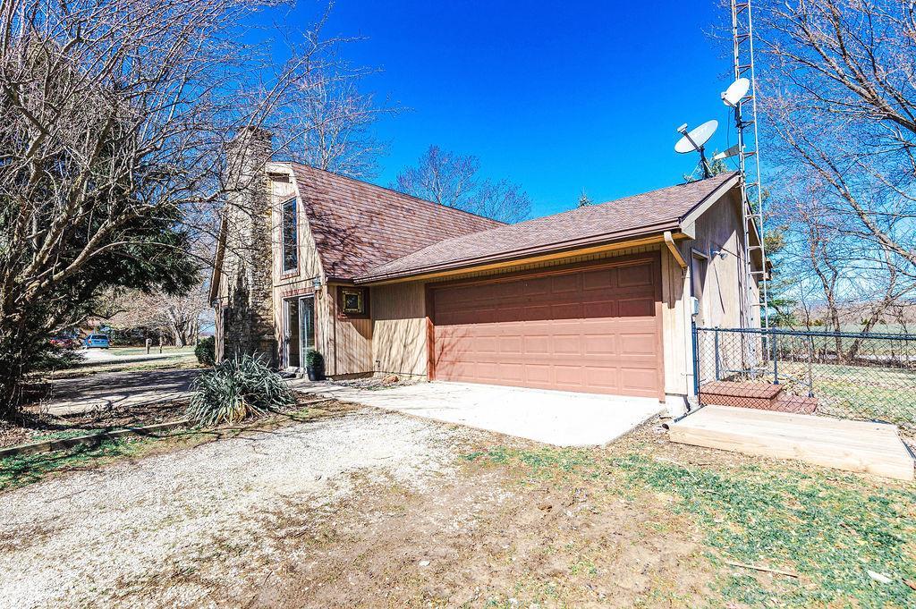 10097 Dorrel Road, Brookville, Indiana image 43