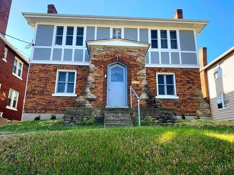 Multifamily For Sale - 2119 Cathedral Avenue<br/> Norwood, OH 45212