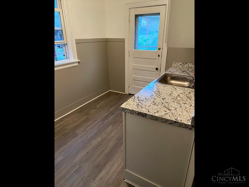 2119 Cathedral Avenue