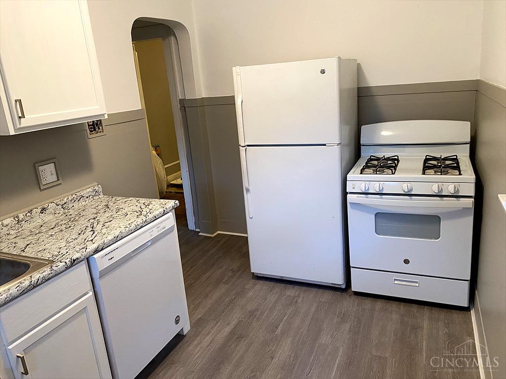 2119 Cathedral Avenue