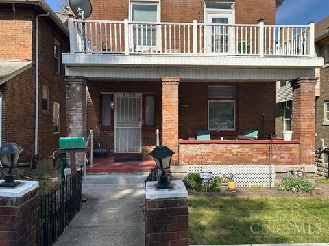Photo of 3129 Durrell AVE, Cincinnati, OH 45207 (MLS # 1879557)