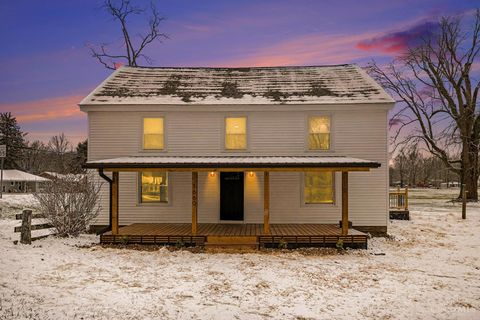 Photo of 1660 Sample Road, Reily Township, OH 45056 (MLS # 1864002)