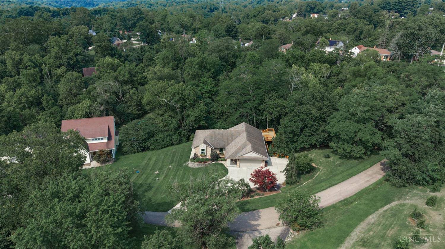 10016 Skyridge Drive