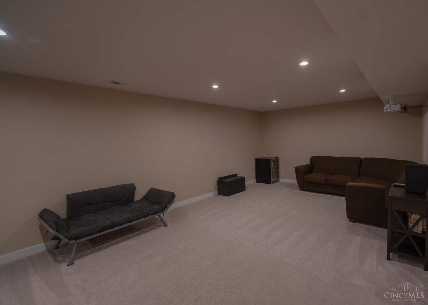 1180 Autumn Ridge Drive, Lebanon, Ohio image 24