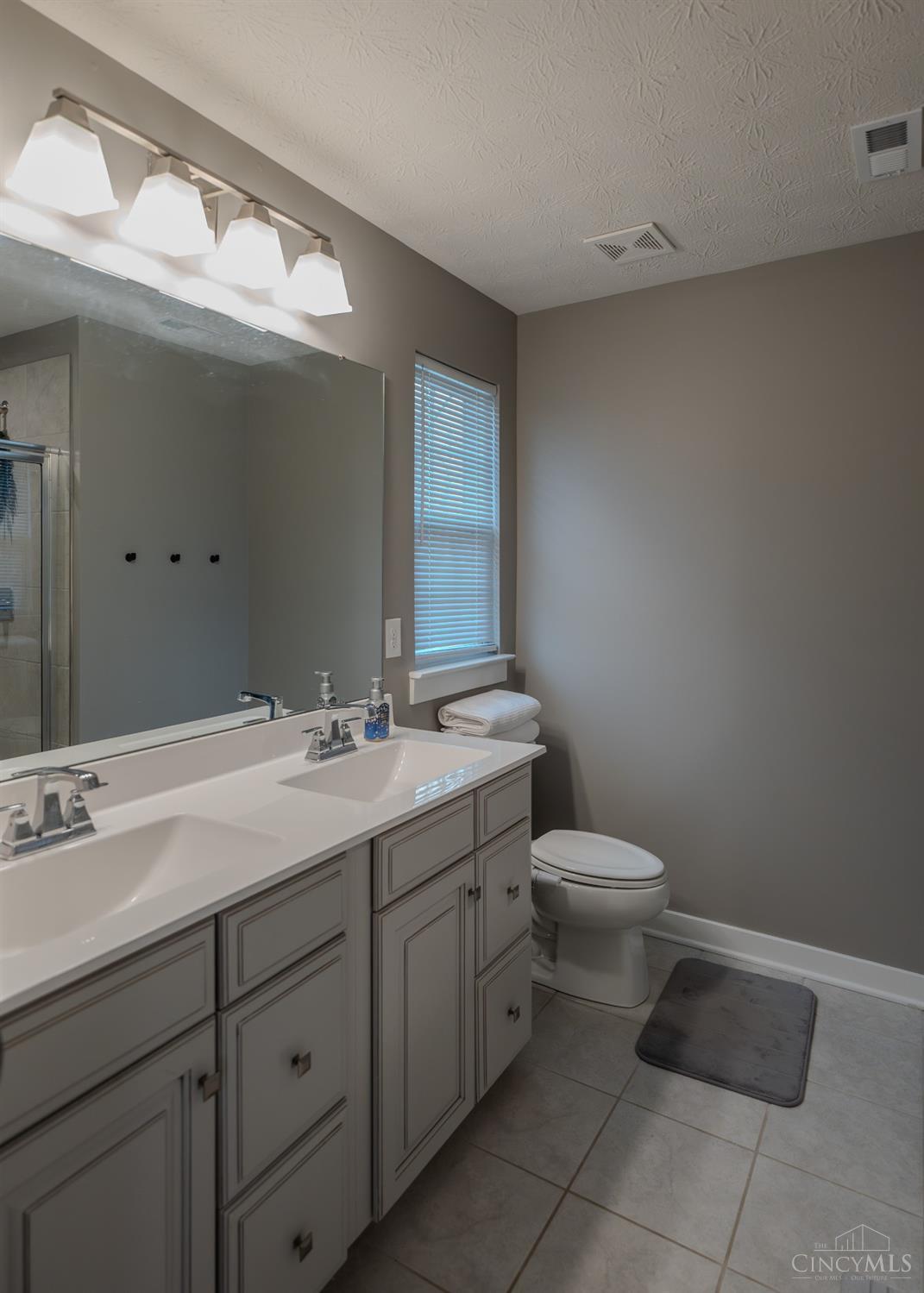 1180 Autumn Ridge Drive, Lebanon, Ohio image 17
