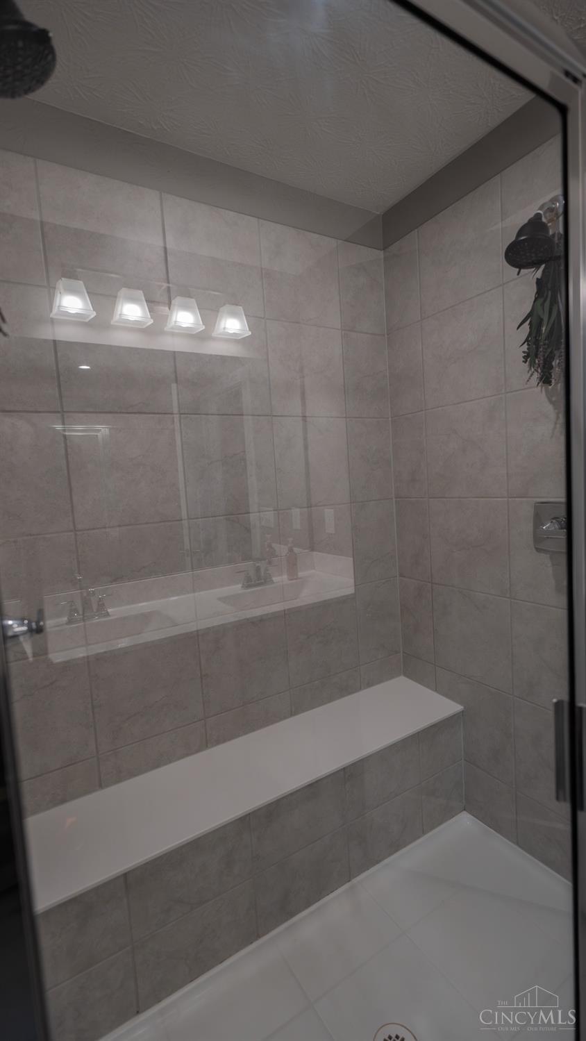 1180 Autumn Ridge Drive, Lebanon, Ohio image 18