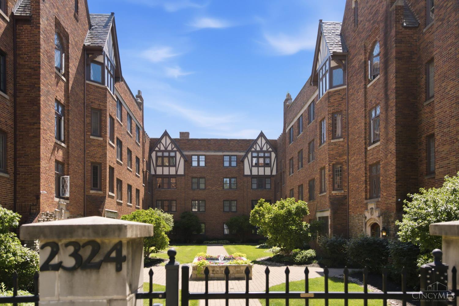 2324 Park Avenue 11