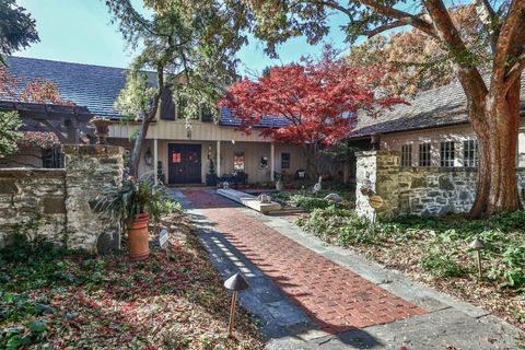 Photo of 7925 Spiritwood Court, Indian Hill, OH 45243 (MLS # 1862348)