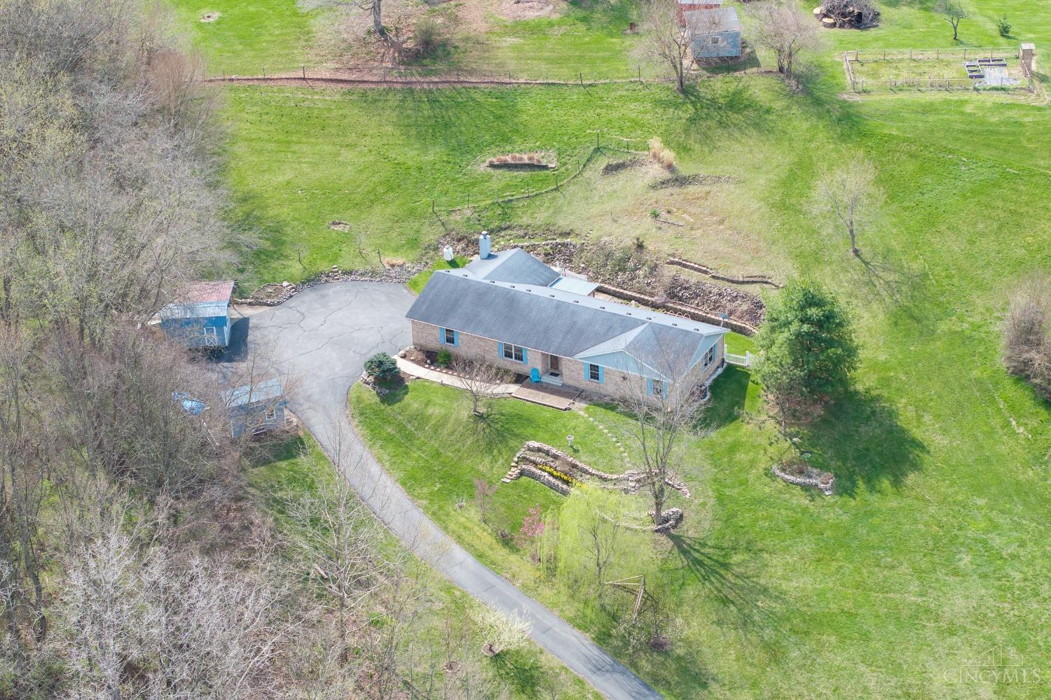 1697 S Clarksville Road, North Adams, Ohio image 43
