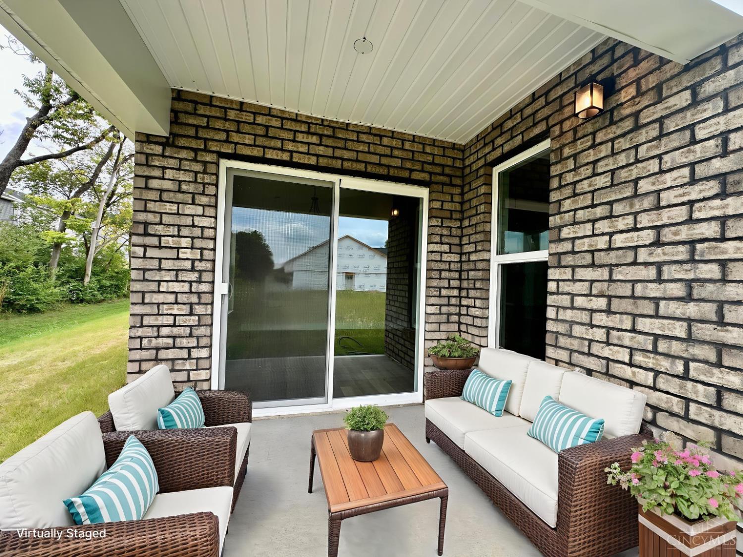 5017 Waterford Lane