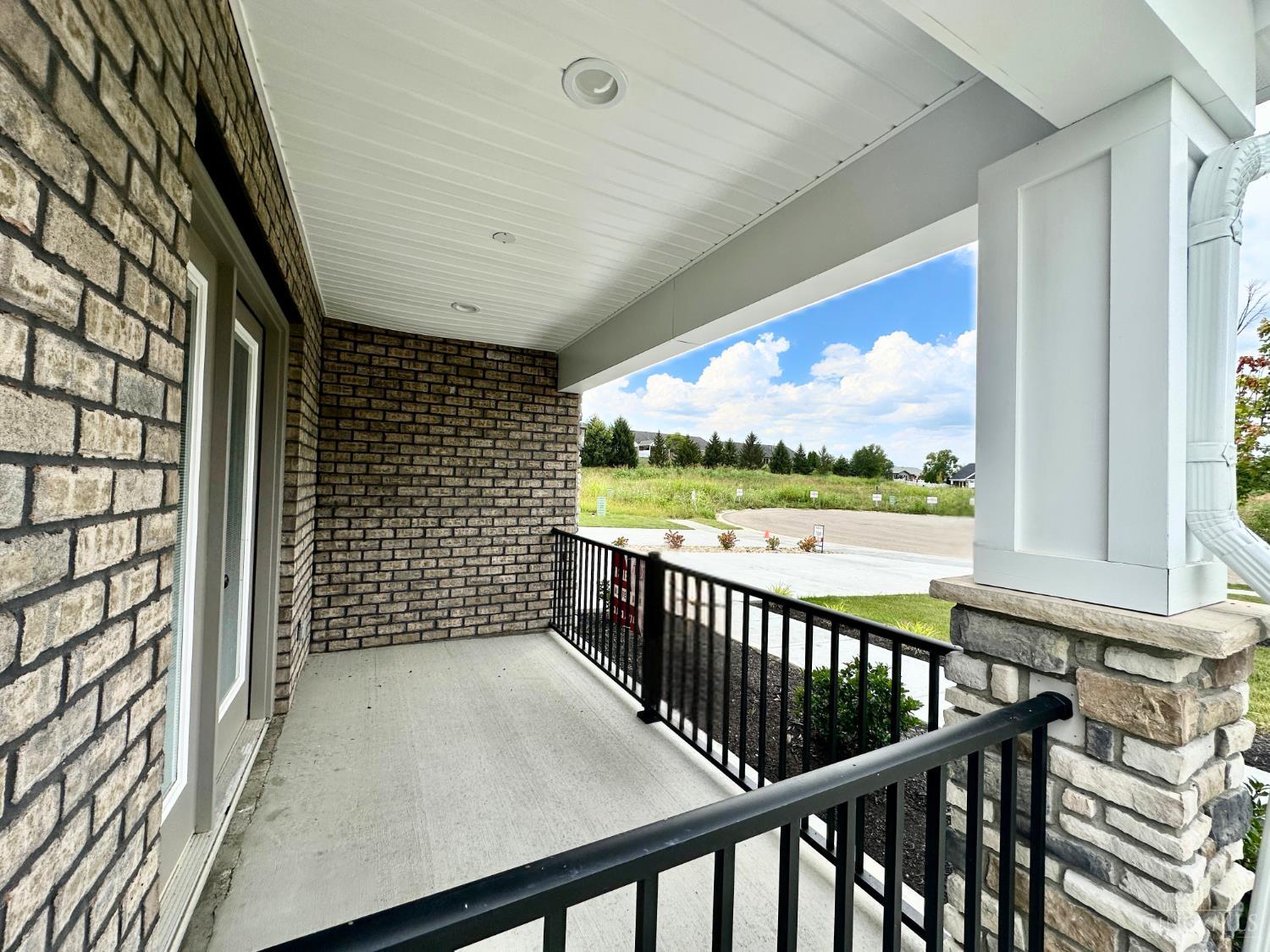 5017 Waterford Lane
