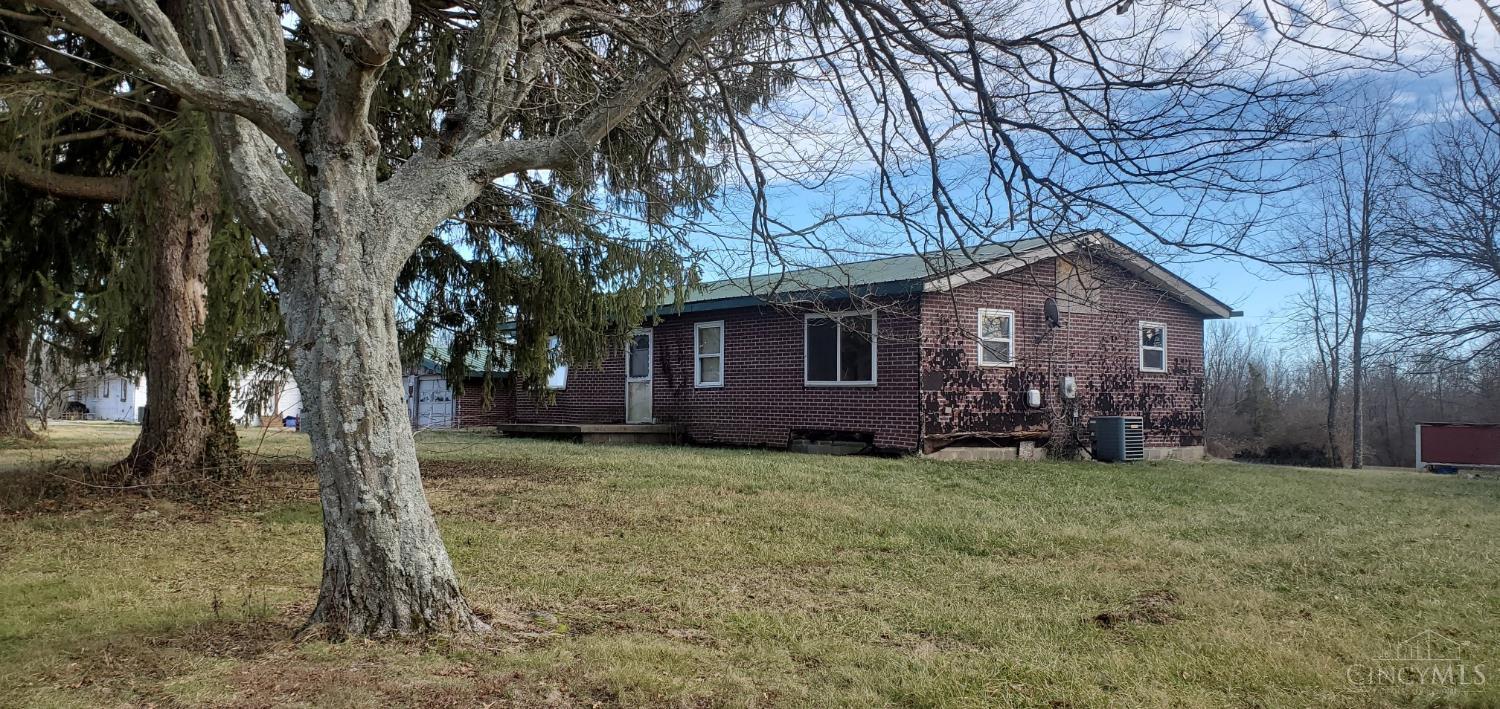 1202 Yankeetown Road