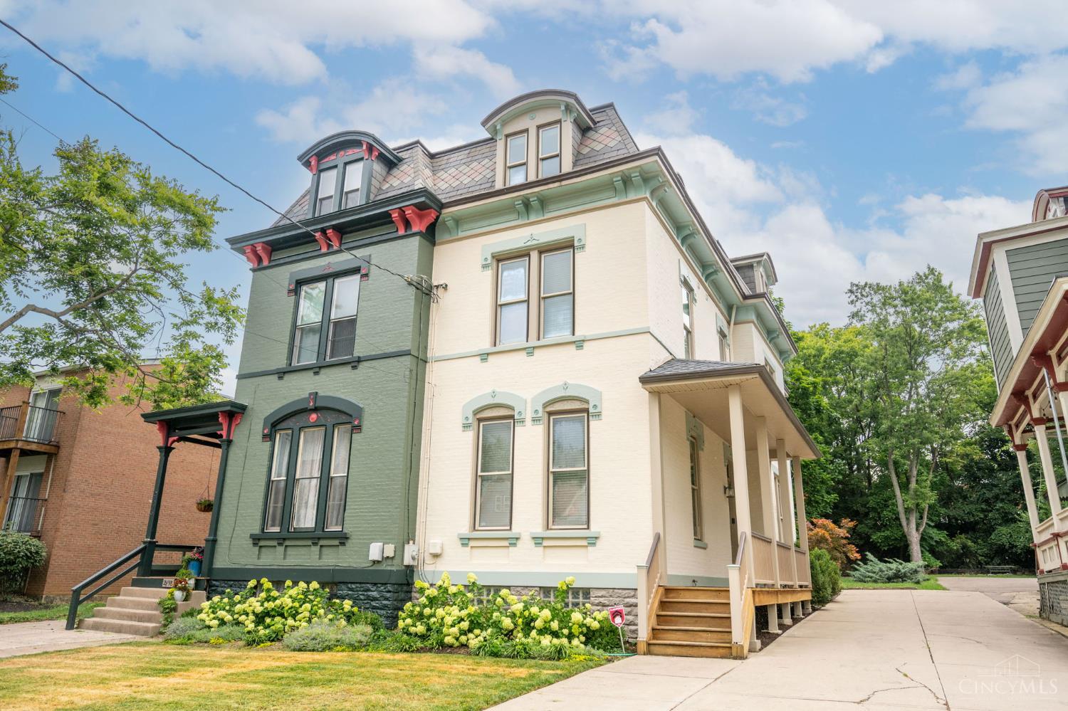 2656 Bellevue Avenue