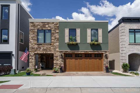 Photo of 5749 Sanctuary Place, Cincinnati, OH 45230 (MLS # 1889638)