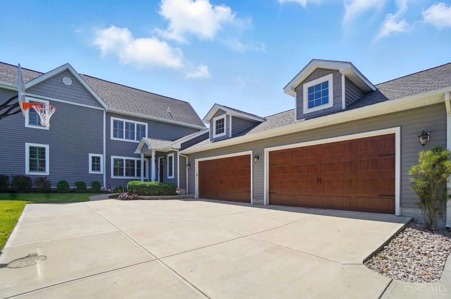 5757 West Fork Road, Green Township, Ohio image 2