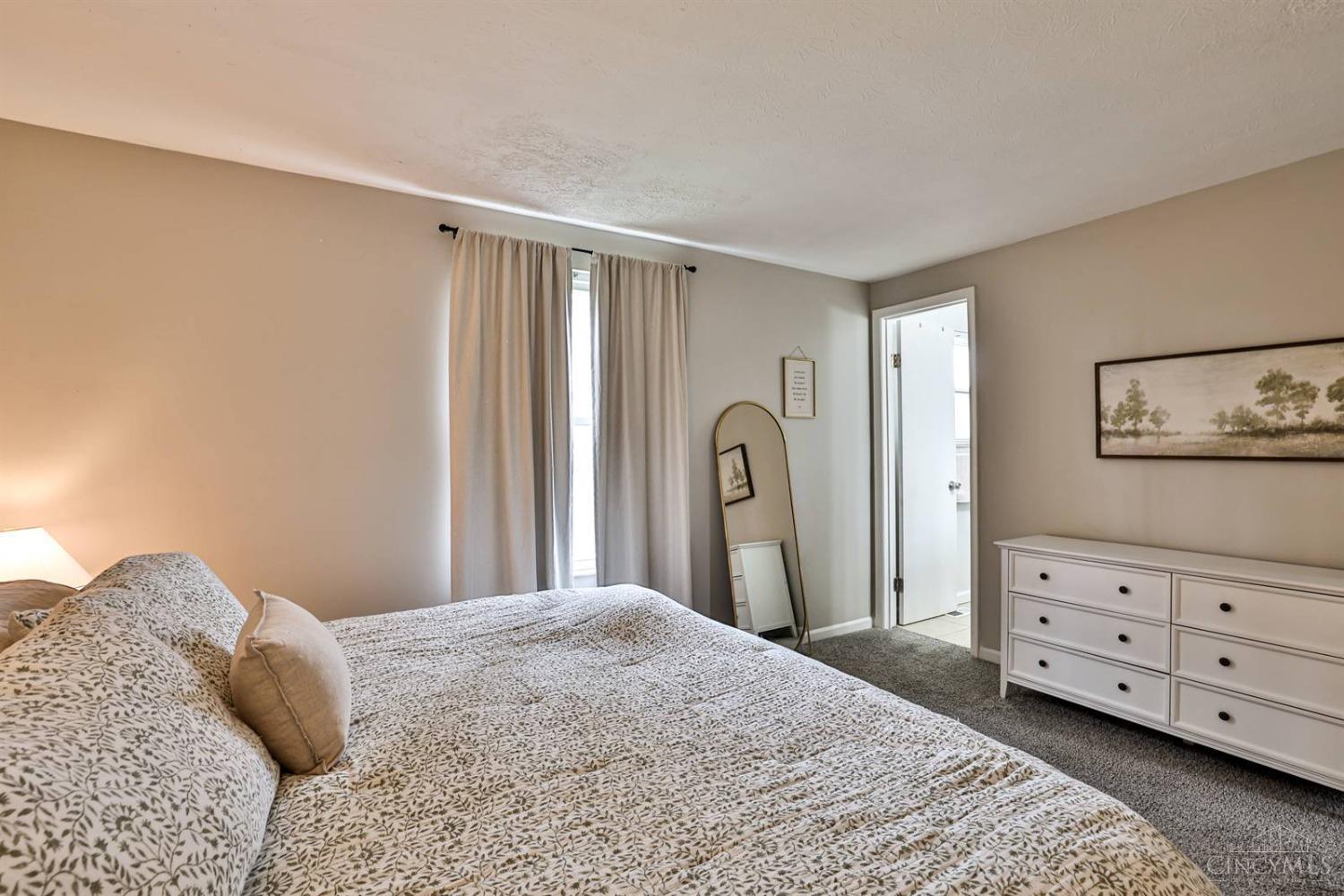 8143 Barret Road, West Chester, Ohio image 18