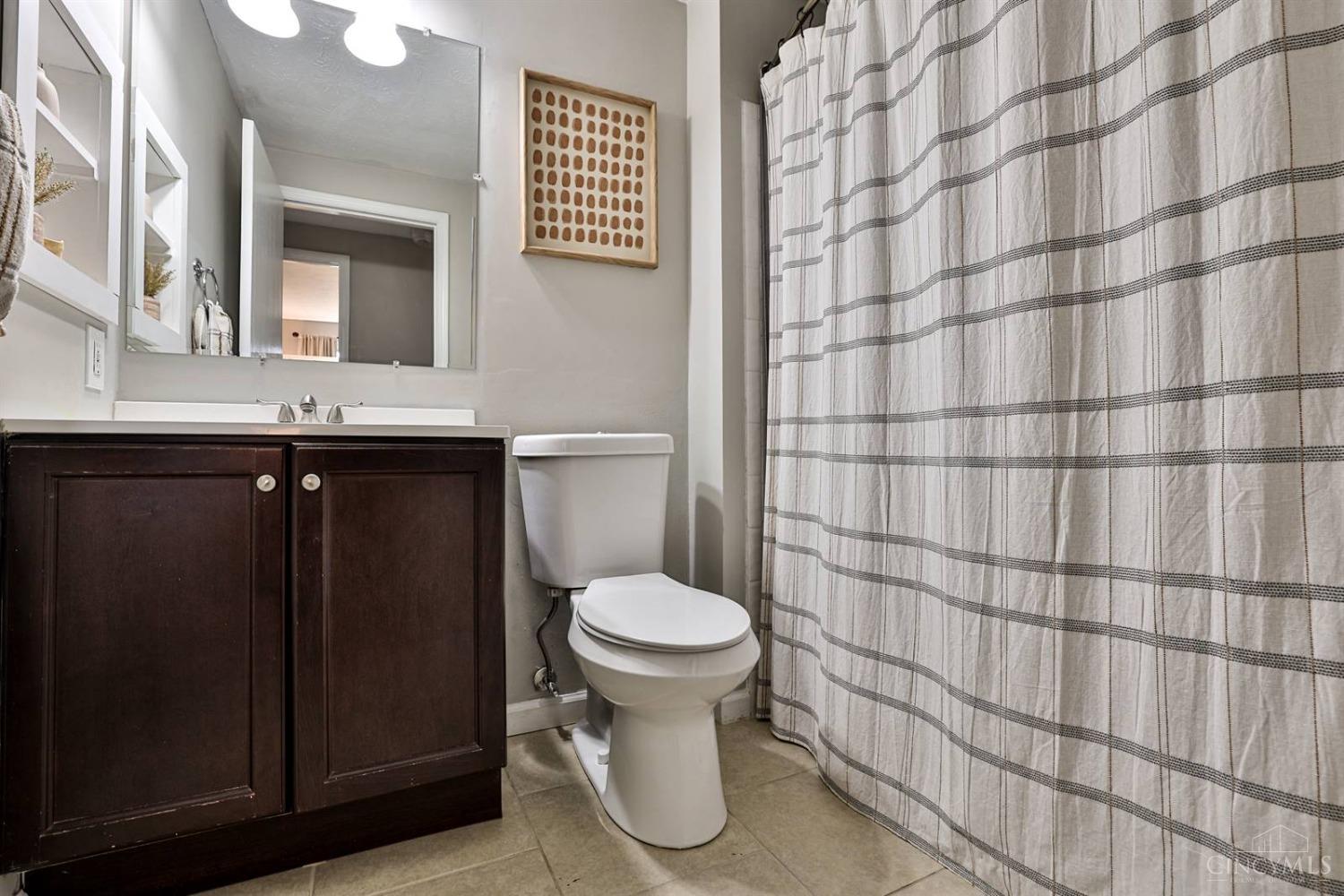 8143 Barret Road, West Chester, Ohio image 23