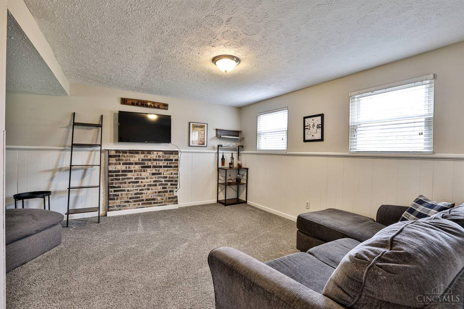 8143 Barret Road, West Chester, Ohio image 24