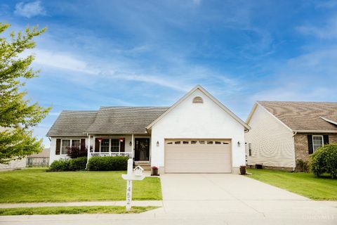 Townhouse For Sale - 1452 Meadow Ridge Circle<br/> Wilmington, OH 45177