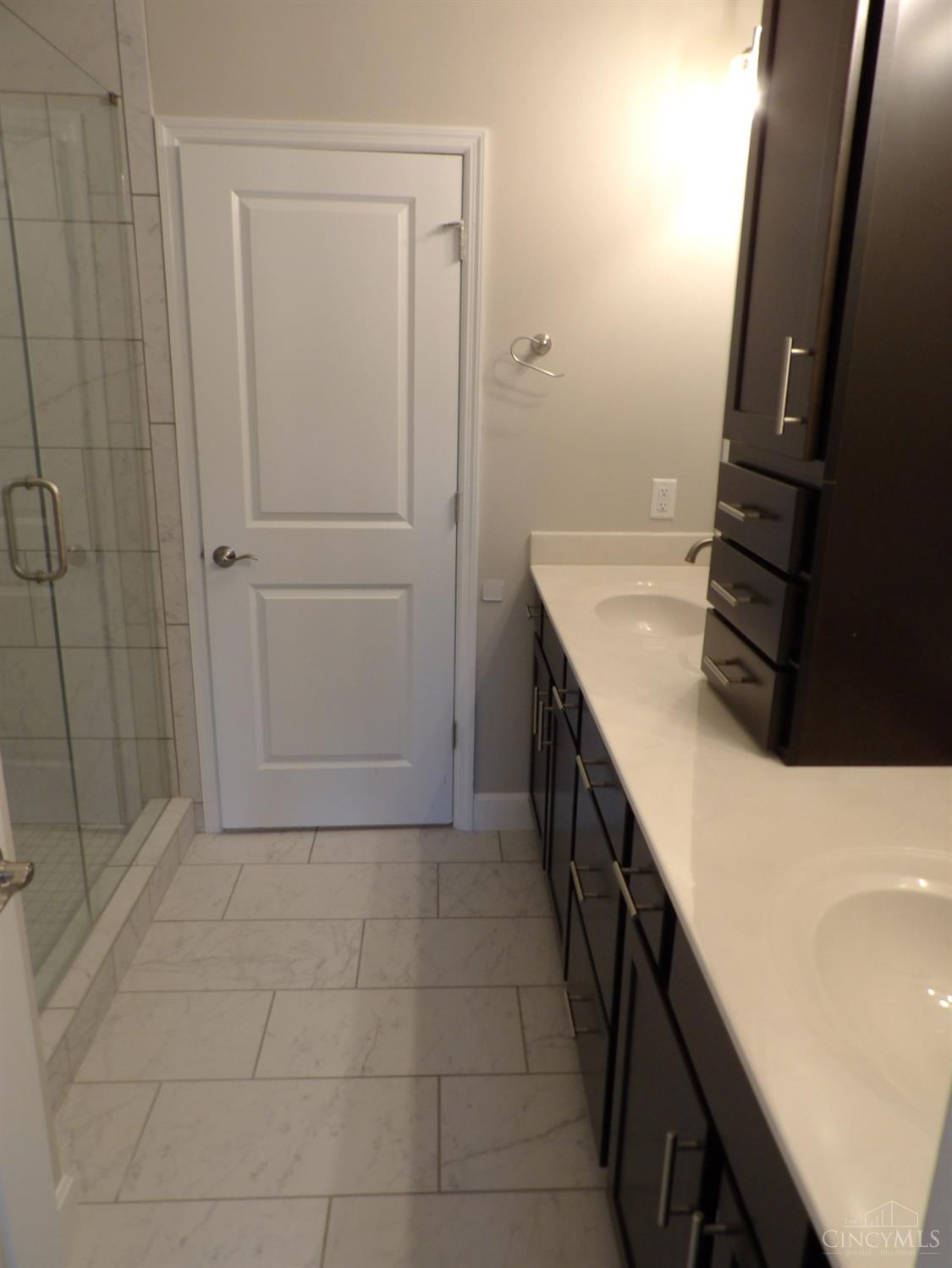 6725 Daniels Walk, Cincinnati, Ohio image 23