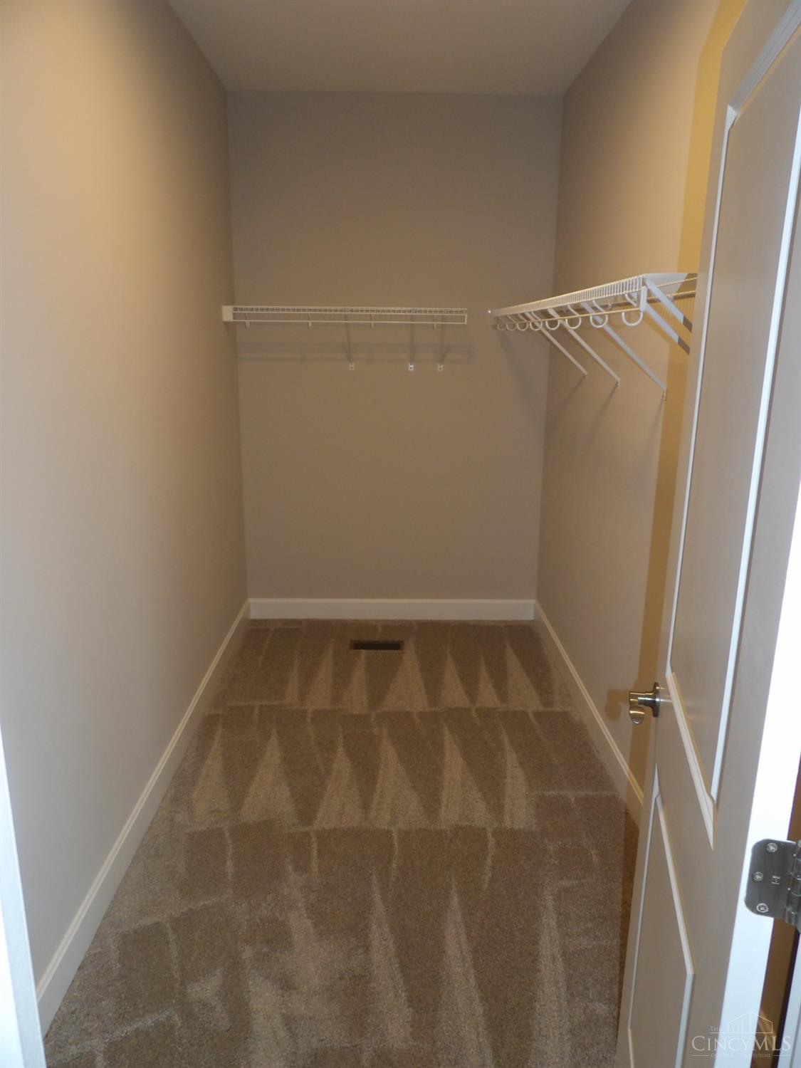 6725 Daniels Walk, Cincinnati, Ohio image 22