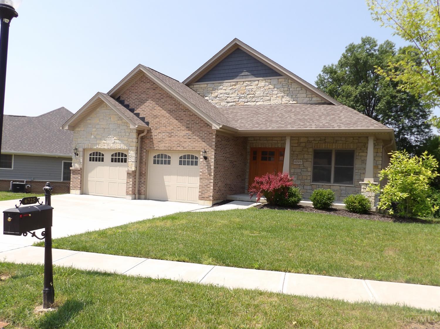 6725 Daniels Walk, Cincinnati, Ohio image 1