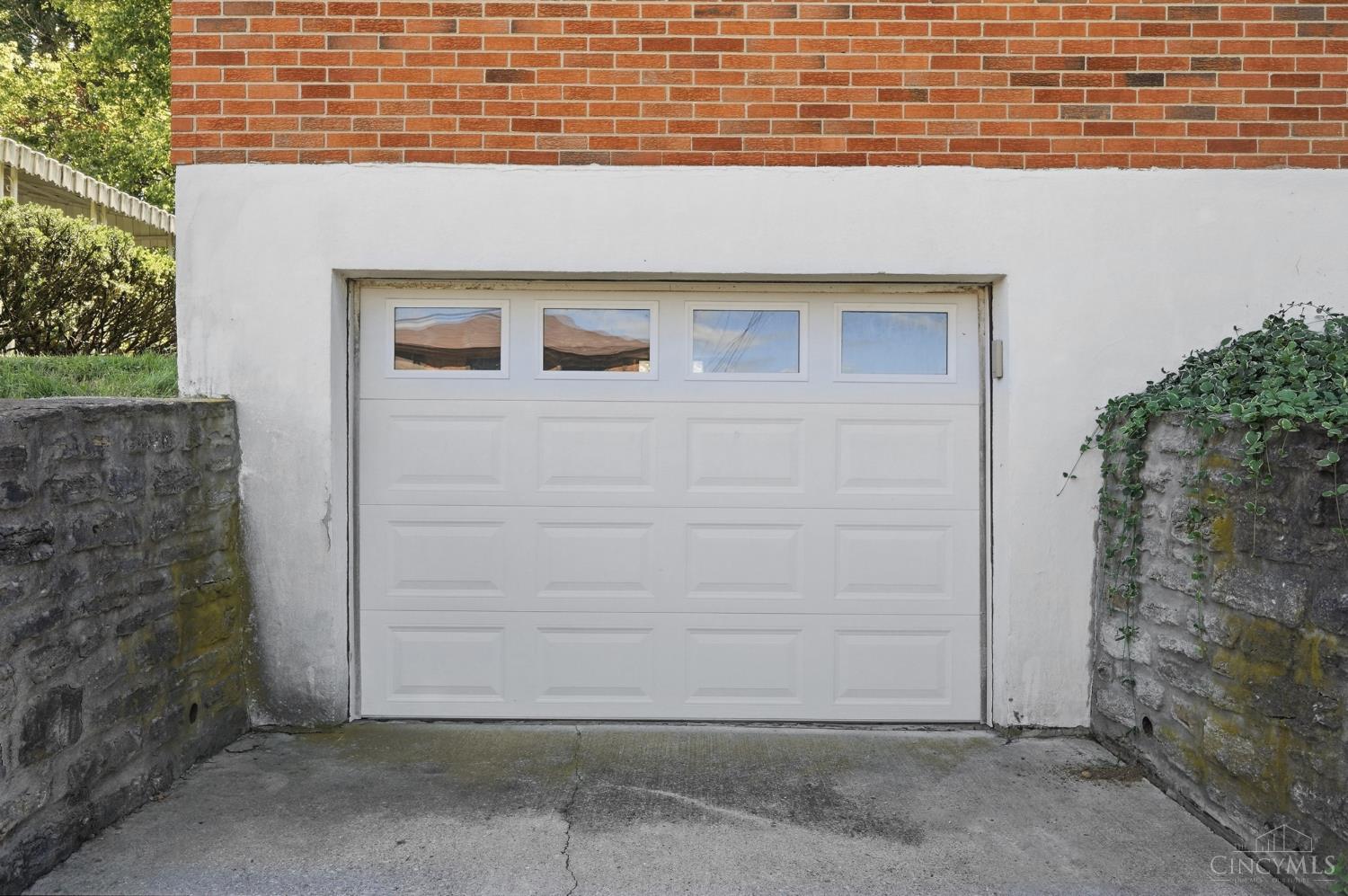 3243 Blueacres Drive