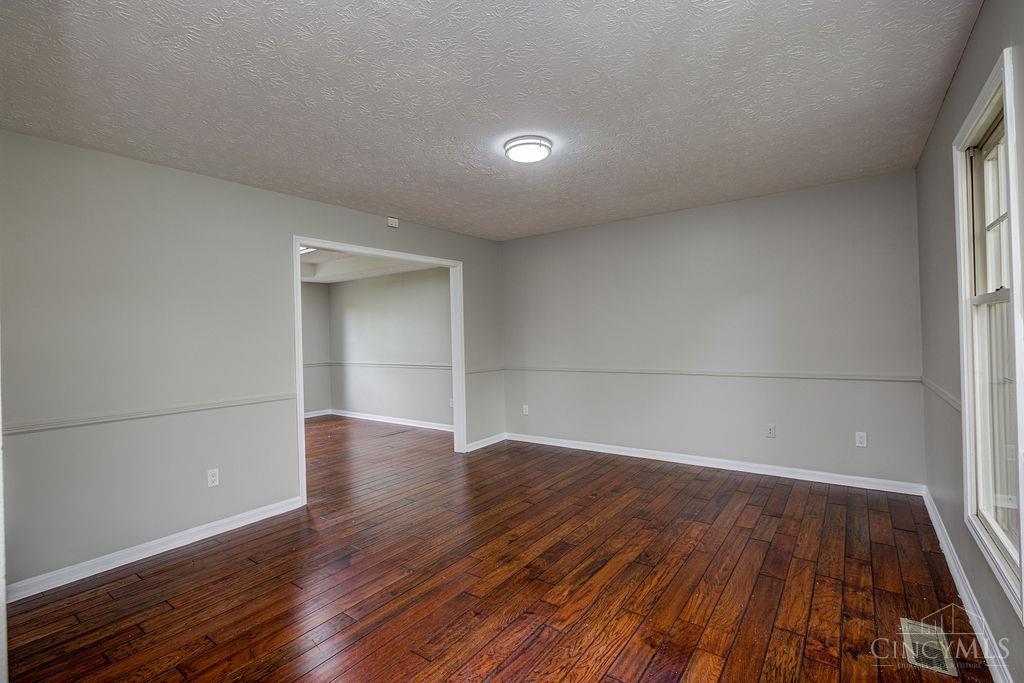 7497 Rolling Meadows Drive