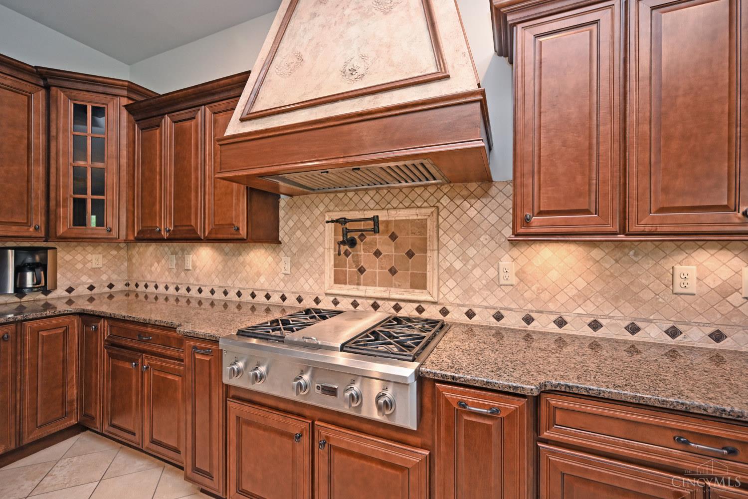 4570 Braid Lane, Mason, Ohio image 30